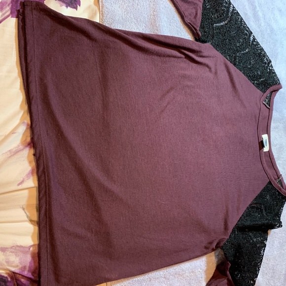 2 Three Quarter Sleeve Crochet Tops - Picture 4 of 6